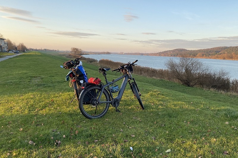 Mit dem E-MTB an der Elbe unterwegs